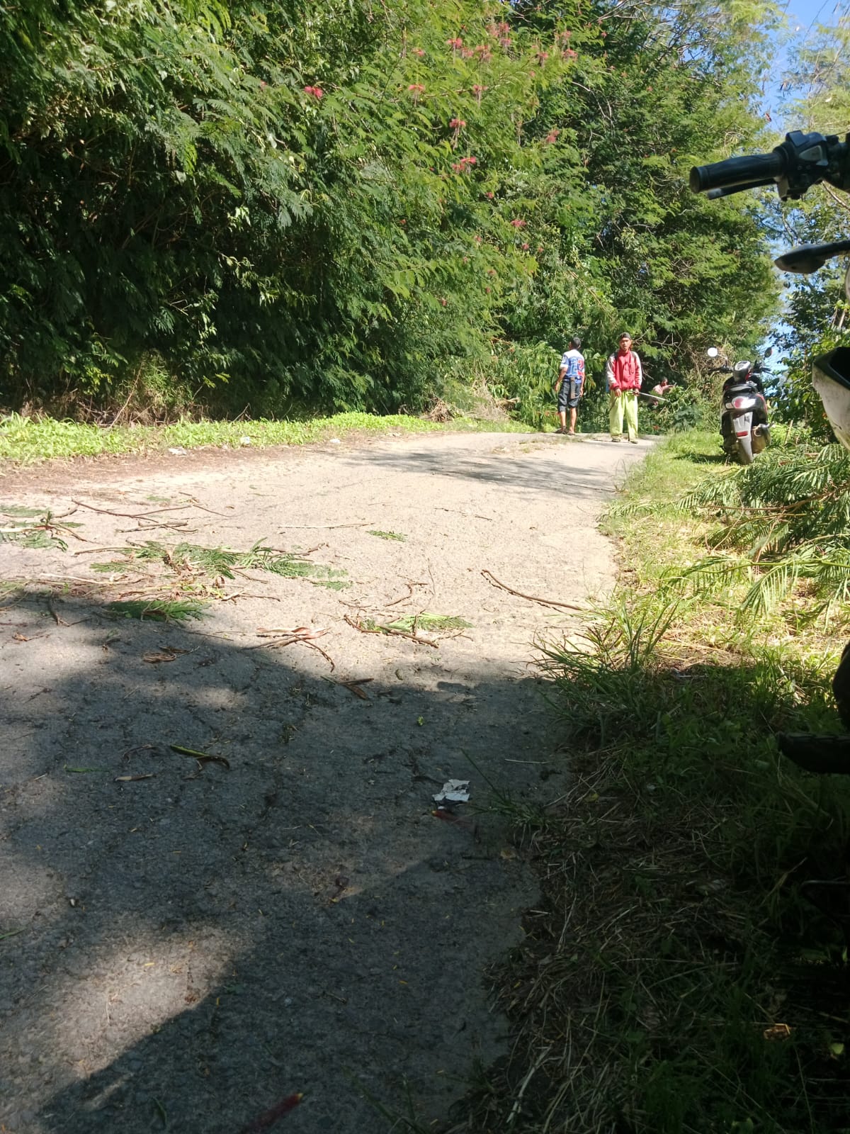 Gotong Royong Kampung Ratawali