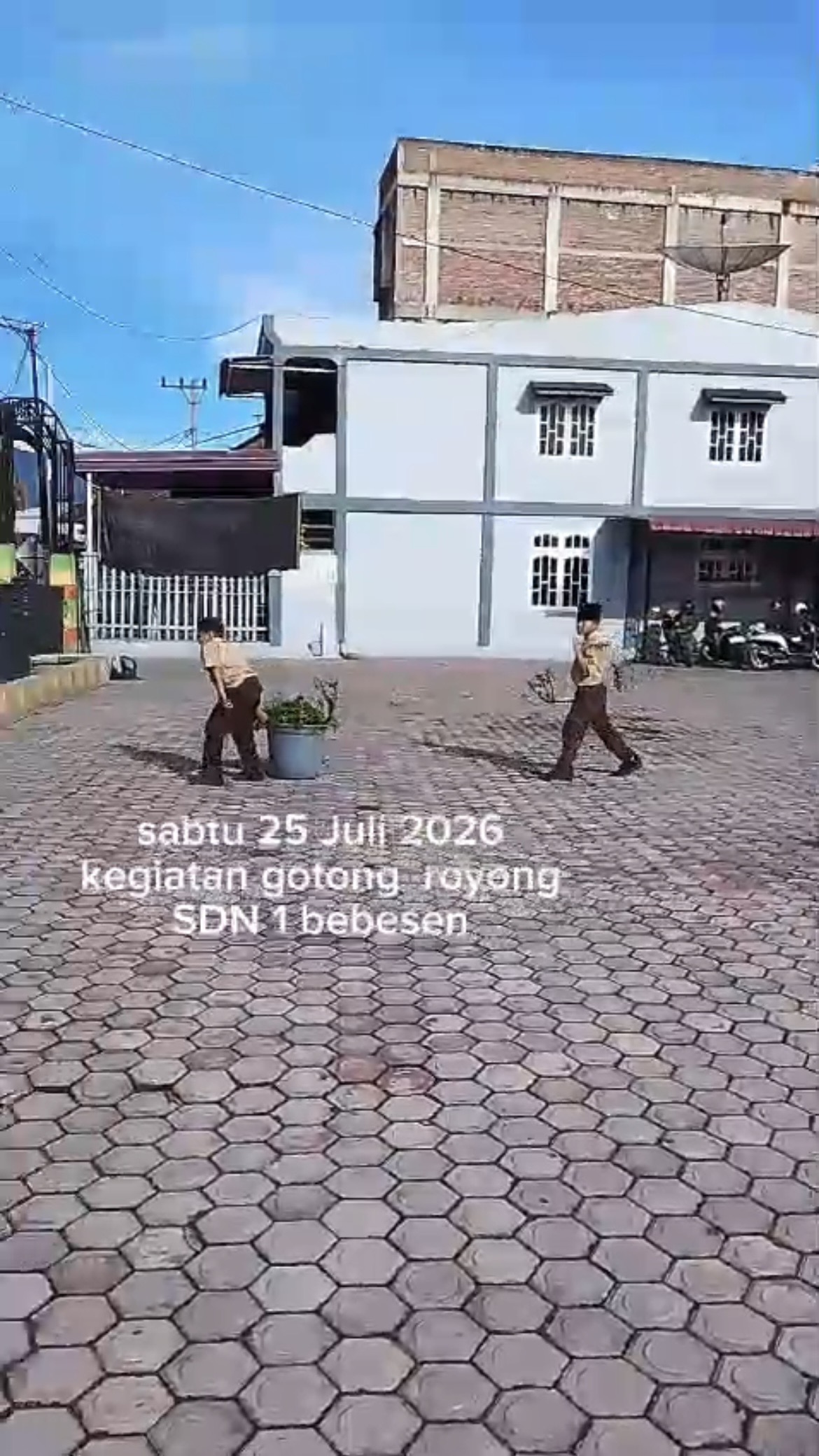 Kegiatan Gotong Royong