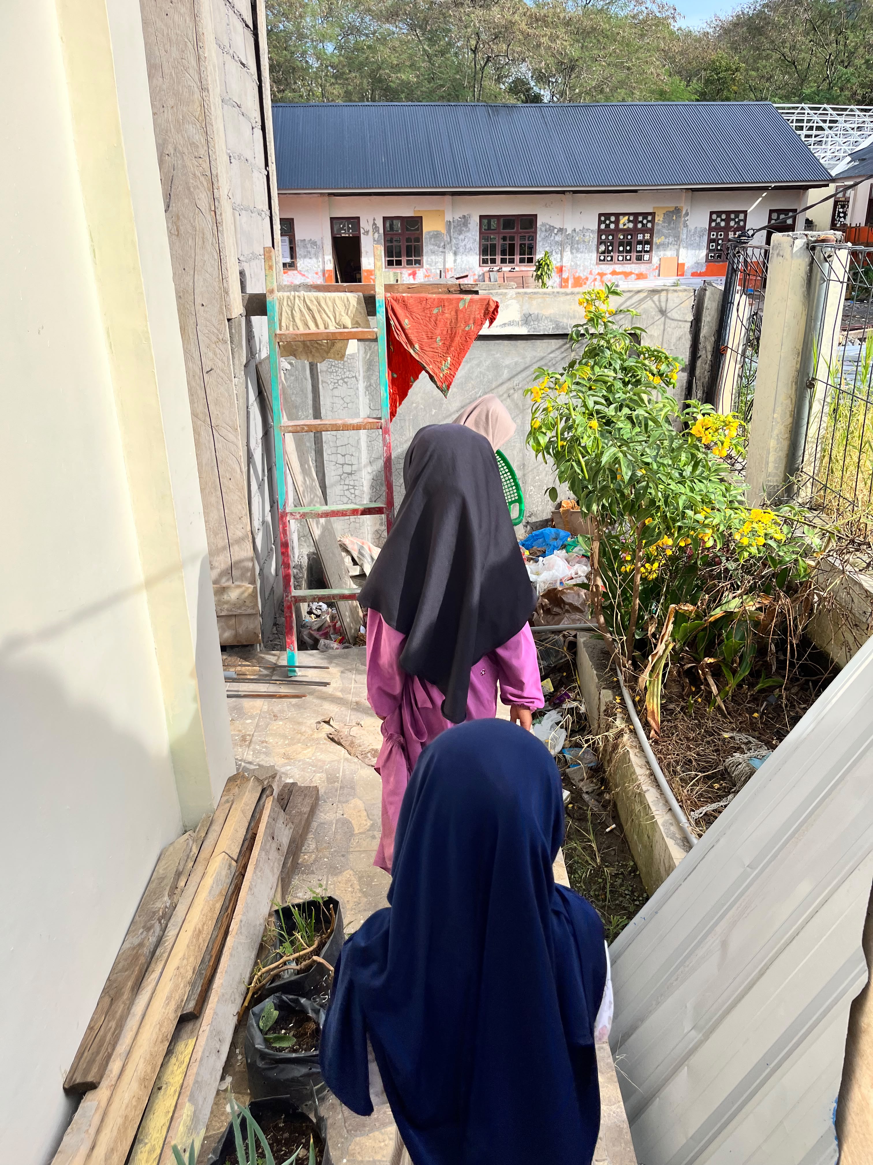 Gotong royong TK negeri pembina bintang