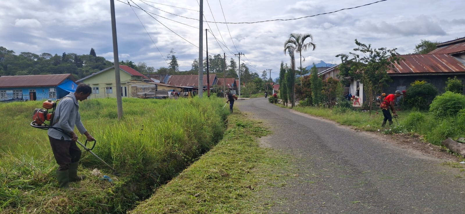 Gotong royong selasa bersih